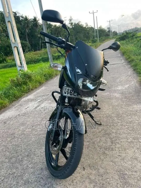 Bajaj Pulsar 2016 Motorbike (Used)