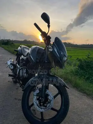 Bajaj Pulsar 2016 Motorbike (Used)