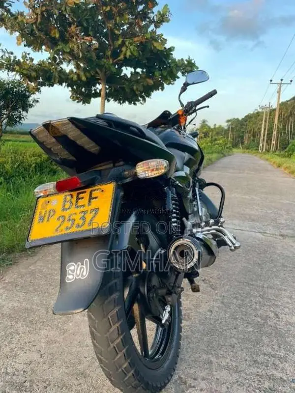 Bajaj Pulsar 2016 Motorbike (Used)