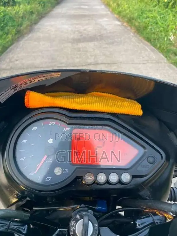 Bajaj Pulsar 2016 Motorbike (Used)