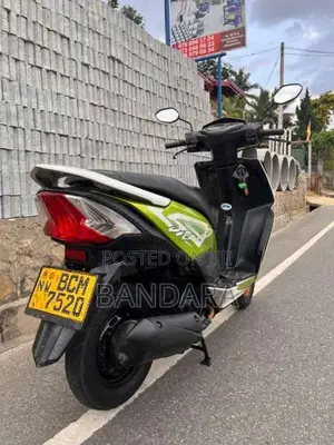 Honda Dio 2015 Motorbike (Used)