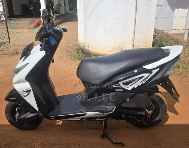 Honda Dio 110 HET 2016 Motorbike (Used)