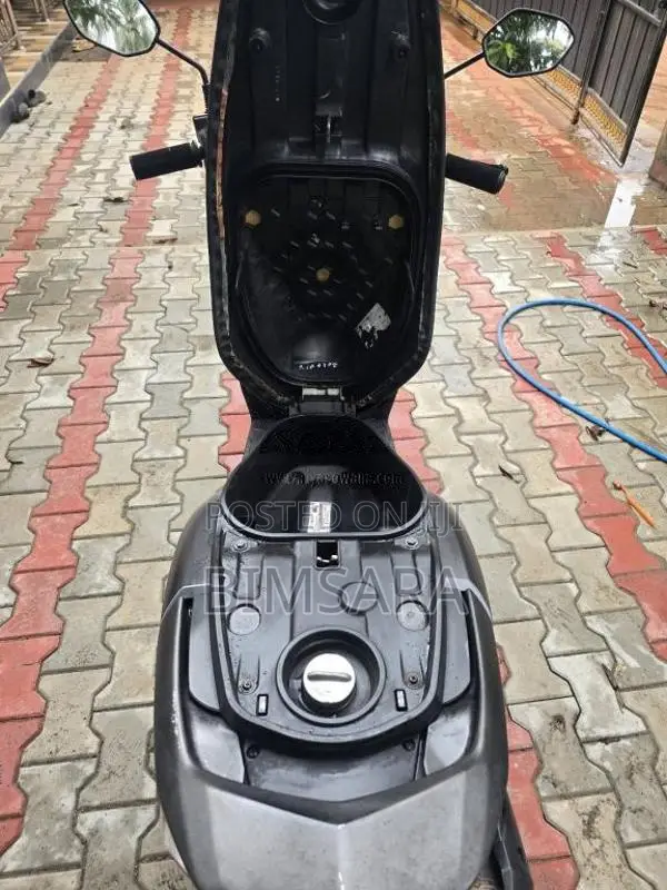 Honda Dio 110 DX 2020 Motorbike (Used)