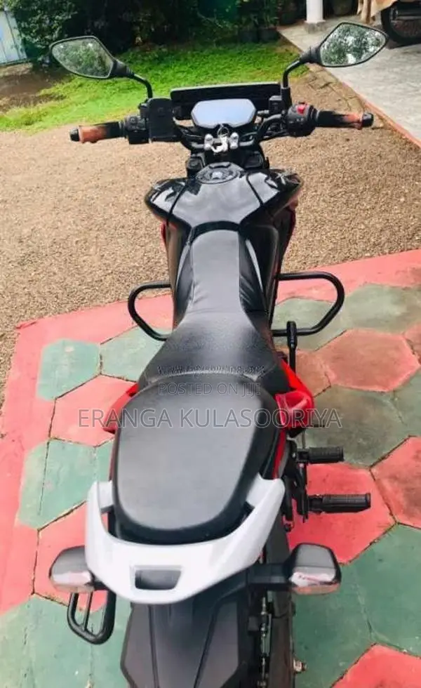 Bajaj Pulsar N125 2025 Motorbike (Used)