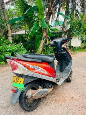 TVS Scooty Streak 2010 Motorbike (Used)