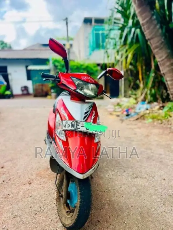 TVS Scooty Streak 2010 Motorbike (Used)