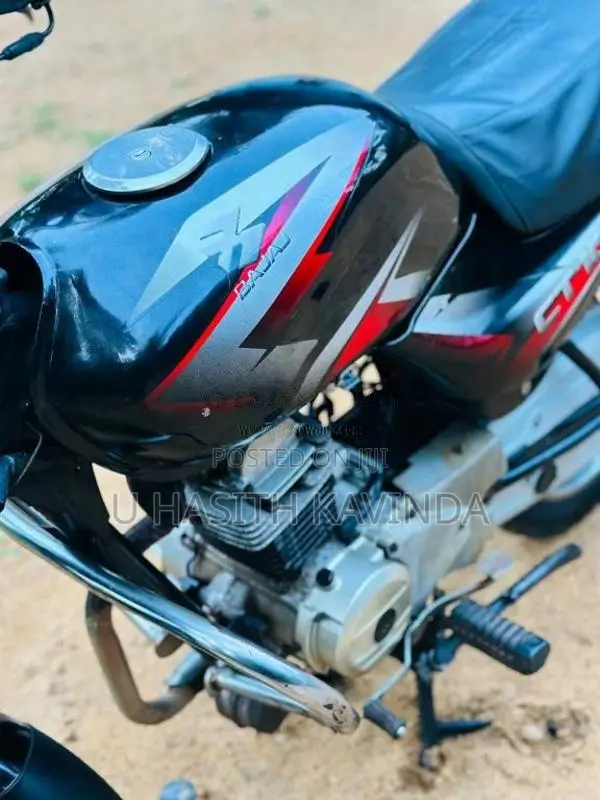 Bajaj CT-100 2013 Motorbike (Used)