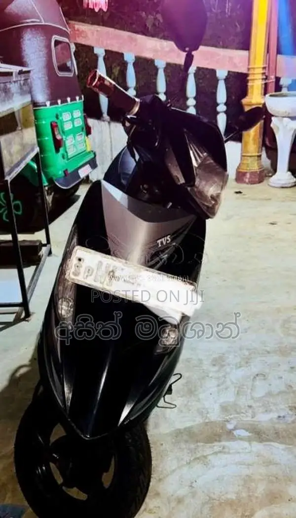 TVS Scooty Streak 2011 Motorbike (Used)