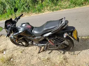 Hero Hunk 2012 Motorbike (Used)