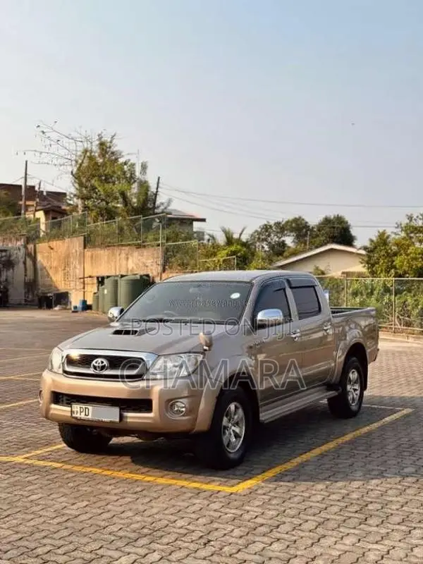 Toyota Hilux 2008 Pickup (Used)