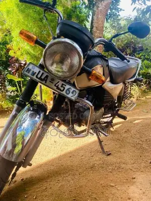 Hero Honda 2003 Motorbike (Used)