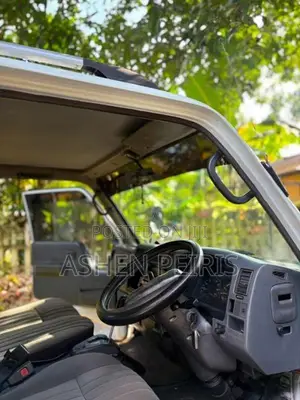 Toyota Toyoace 1998 Crew Cab (Used)