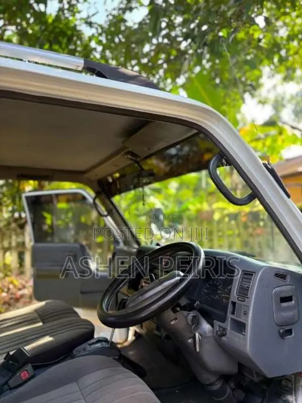Toyota Toyoace 1998 Crew Cab (Used)