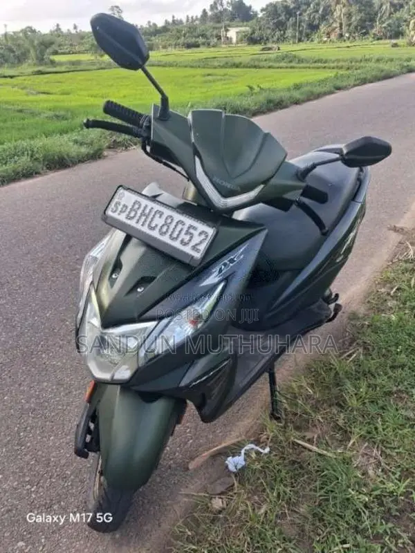 Honda Dio DX 2018 Motorbike (Used)