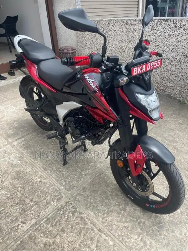 Bajaj Pulsar N125 2025 Motorbike (Used)