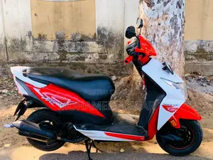 Honda Dio Scv 110 2016 Motorbike (Used)