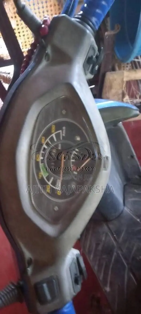 Honda Dio 2011 Motorbike (Used)