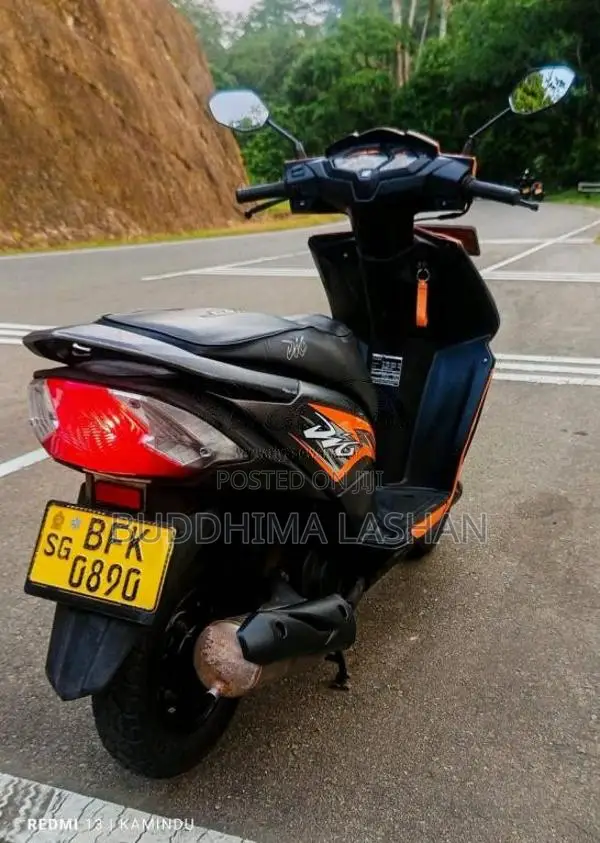 Honda Dio 2017 Motorbike (Used)