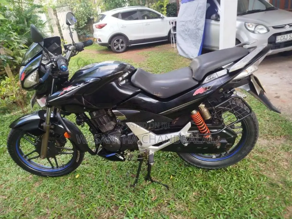 Hero-Honda Xtreme 2013 Motorbike (Used)