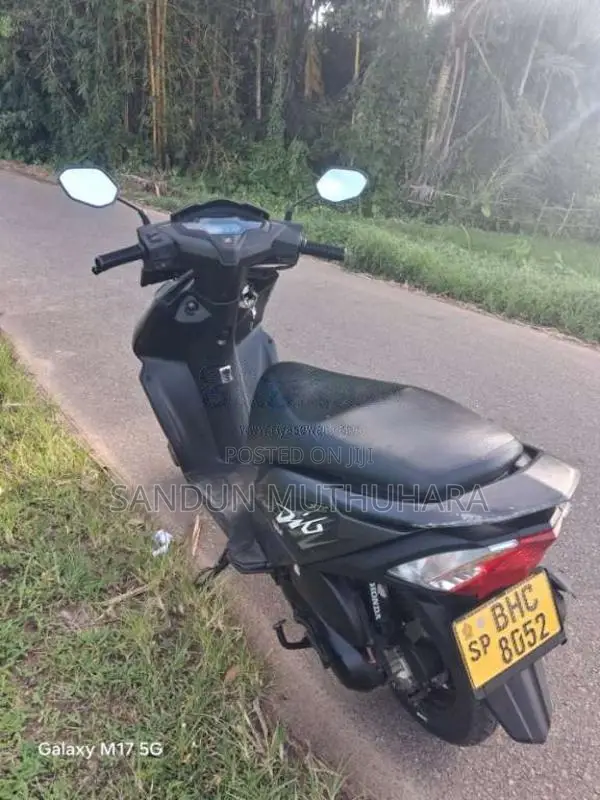 Honda Dio DX 2018 Motorbike (Used)