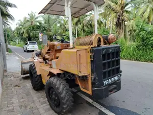 Yanmar Loader 2010 Heavy-Duty (Used)