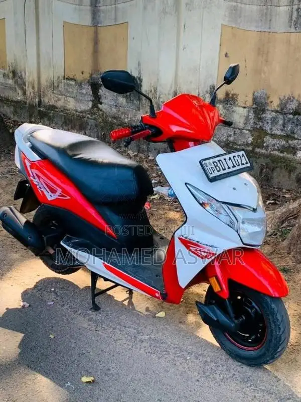 Honda Dio Scv 110 2016 Motorbike (Used)