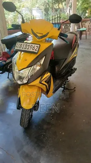 Honda DIO 2019 Motorbike (Used)