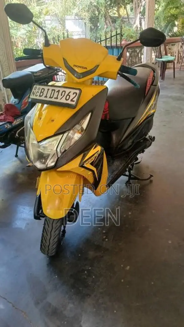 Honda DIO 2019 Motorbike (Used)