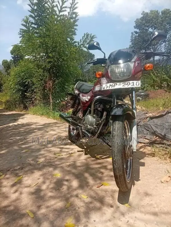 Bajaj CT-100 2006 Motorbike (Used)
