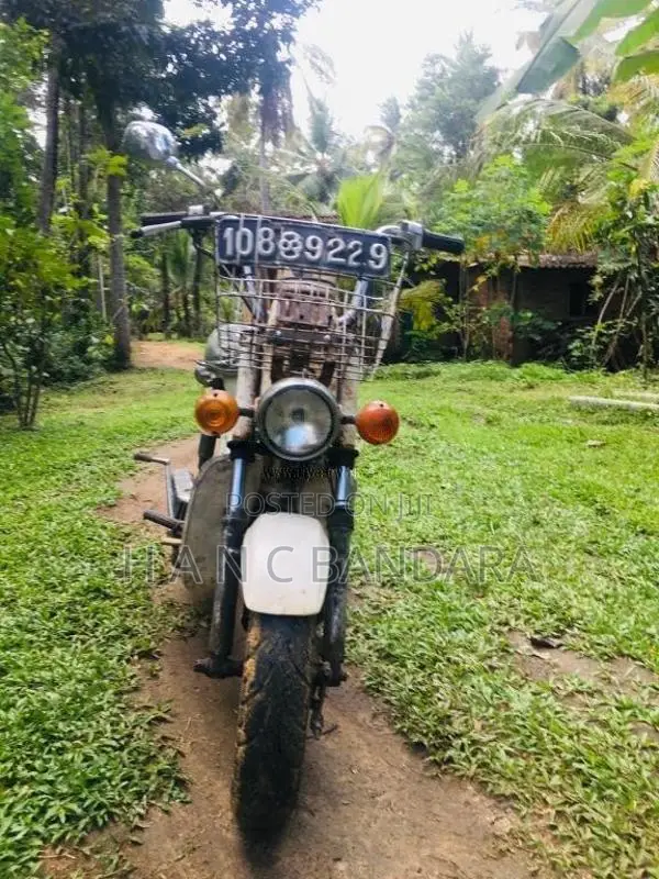 Honda Chaly 1984 Motorbike (Used)