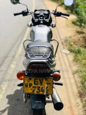 Bajaj Caliber 2002 Motorbike (Used)