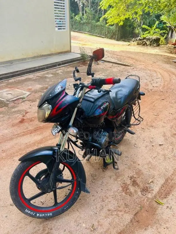 Bajaj Discover 125 2013 Motorbike (Used)
