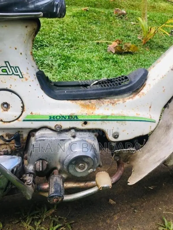 Honda Chaly 1984 Motorbike (Used)