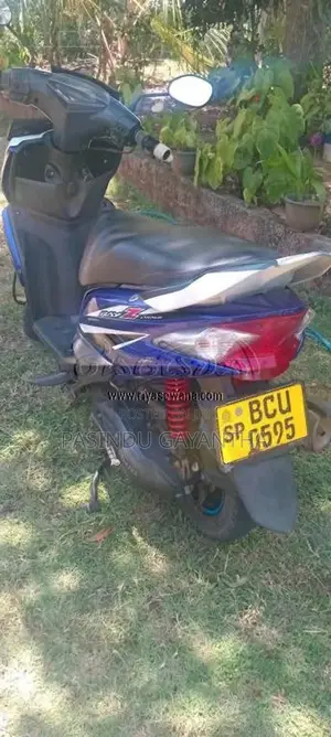 Yamaha Ray ZR 2015 Motorbike (Used)