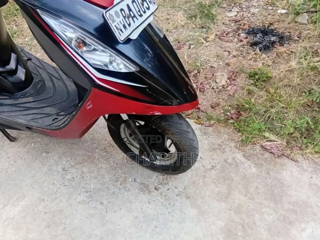 TVS Scooty Streak 2014 Motorbike (Used)
