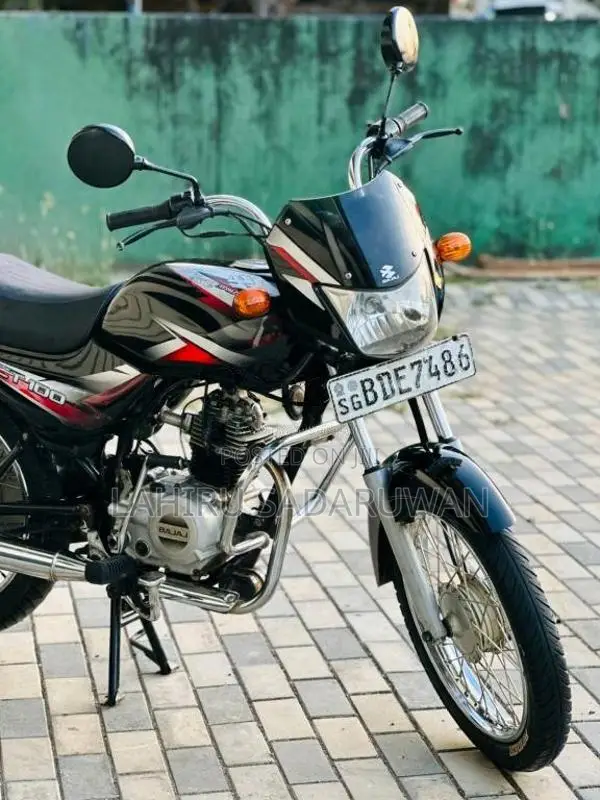 Bajaj CT-100 2016 Motorbike (Used)