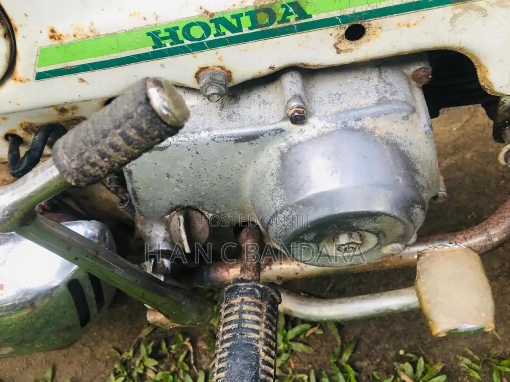 Honda Chaly 1984 Motorbike (Used)
