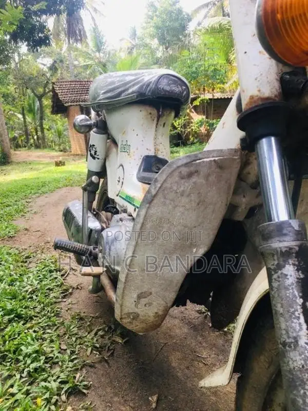 Honda Chaly 1984 Motorbike (Used)