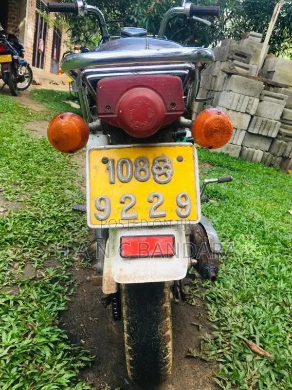 Honda Chaly 1984 Motorbike (Used)