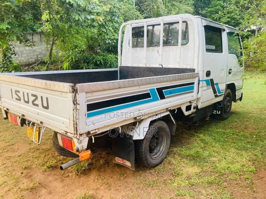 Isuzu ELF 1998 Crew Cab (Used)