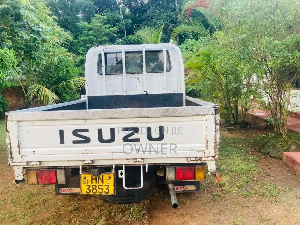 Isuzu ELF 1998 Crew Cab (Used)