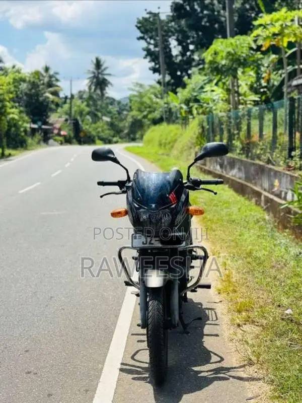 Bajaj Pulsar 150 2005 Motorbike (Used)