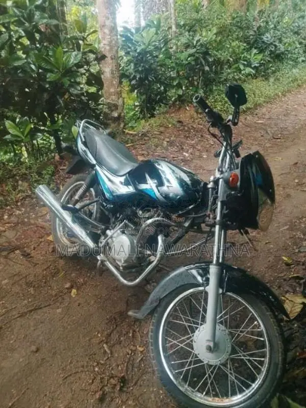 Bajaj CT-100 2006 Motorbike (Used)