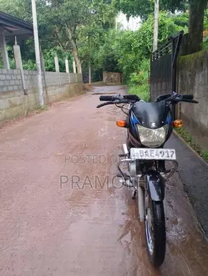 Bajaj CT-100 2013 Motorbike (Used)