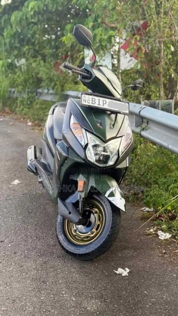 Honda Dio DX 2020 Motorbike (Used)