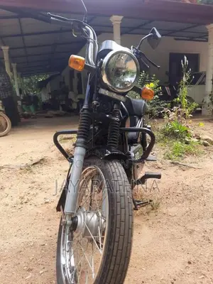 TVS XL100 Heavy Duty 2025 Motorbike (Used)