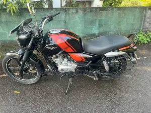 Bajaj V12 2018 Motorbike (Used)