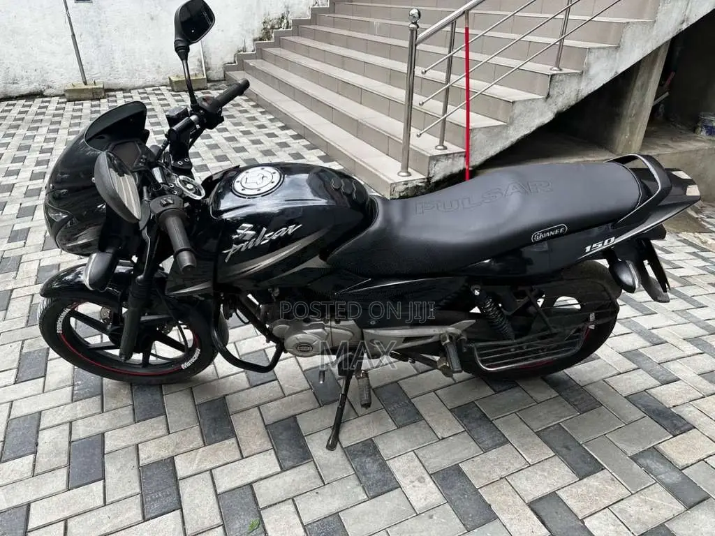 Bajaj Pulsar 2016 Motorbike (Used)