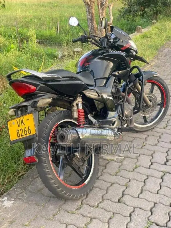 Hero Hunk 2010 Motorbike (Used)