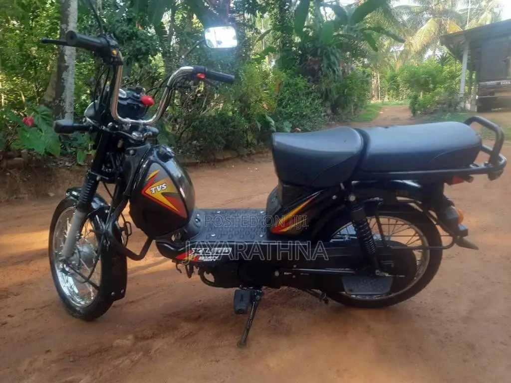 TVS XL100 Heavy Duty 2025 Motorbike (Used)